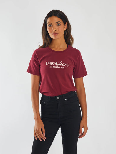 DIESEL Martina Tee Cherry Lacquer