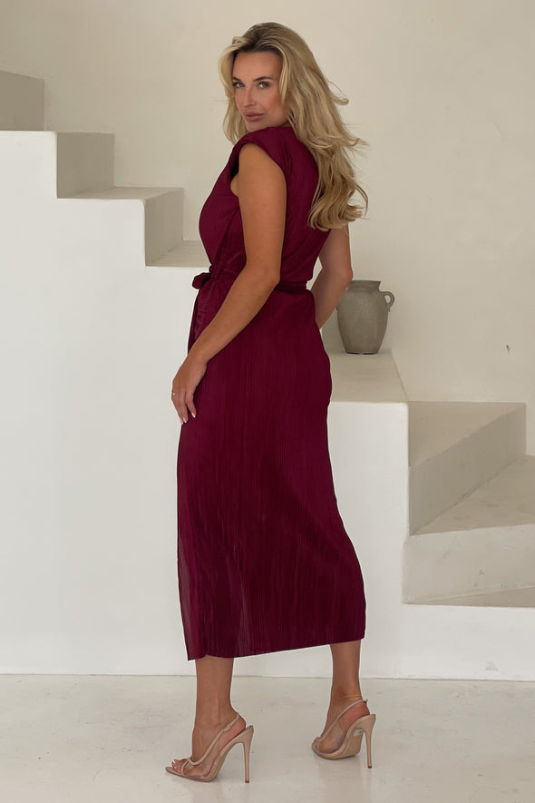 GIRL IN MIND Elena Ruched Seamed Midi Dress Wine