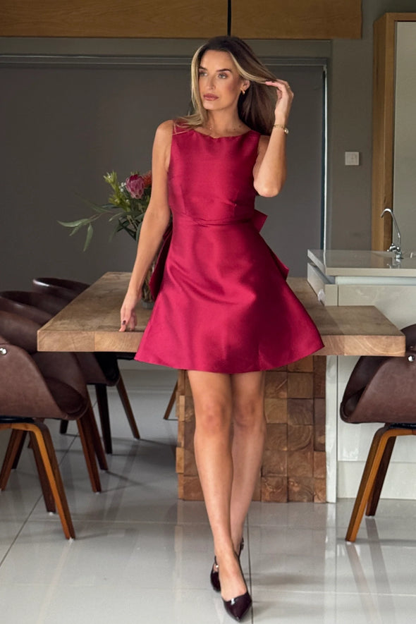 GIRL IN MIND Feyre Bow Detail Sleeves Mini Dress Berry