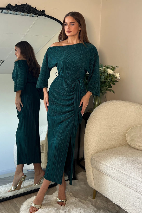 GIRL IN MIND Vendy Off The Shoulder Ruched Detail Midi Dress Emerald