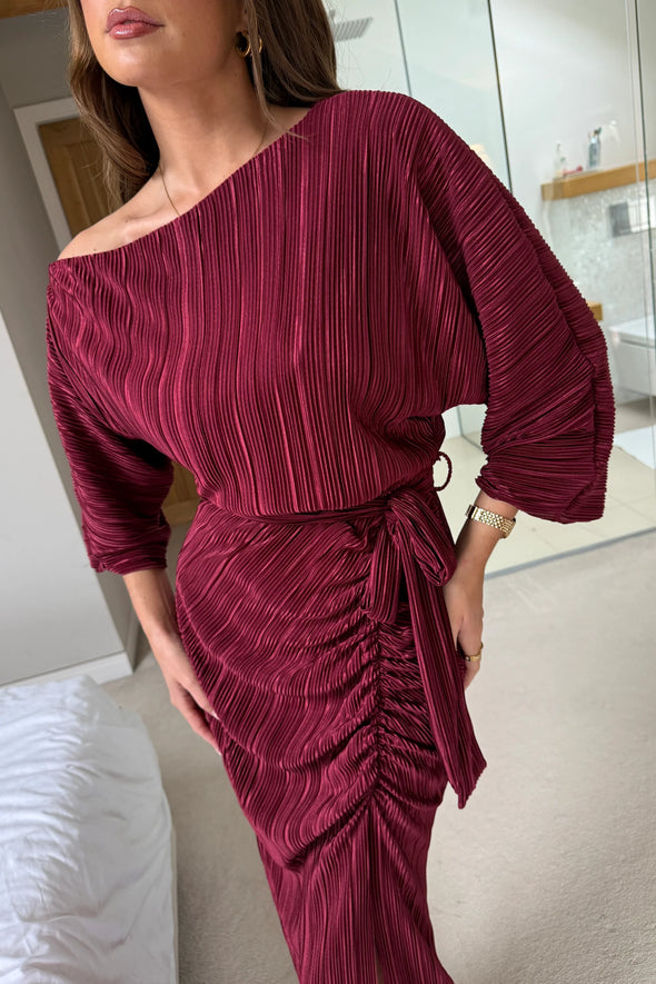 GIRL IN MIND Vendy Off The Shoulder Ruched Detail Midi Dress Berry